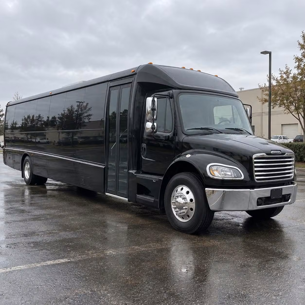 ontario 25 passenger minibus rental